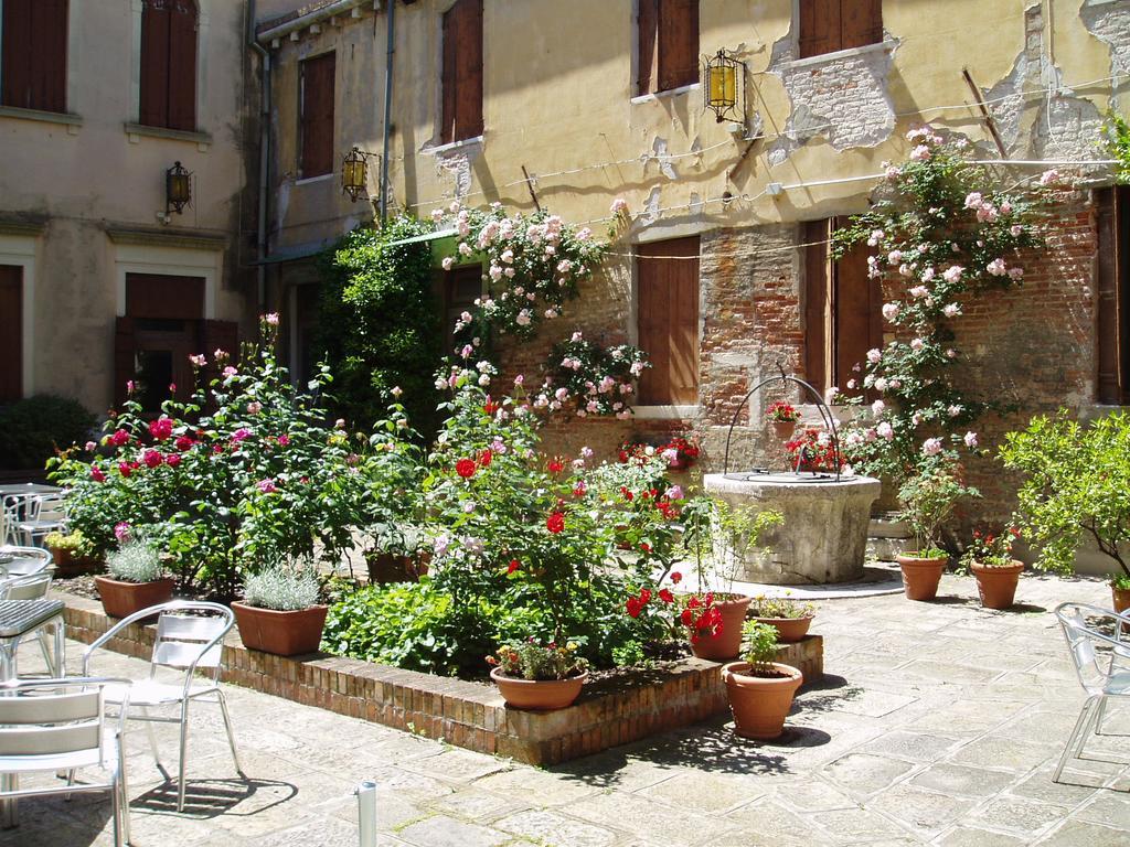 Domus Ciliota Hotel Venecia Exterior foto